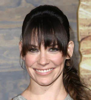 Evangeline Lilly struggled with heavy elf wig in The Hobbit film