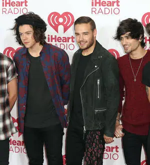 One Direction are triple winners at 2014 American Music Awards