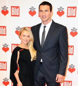 Hayden Panettiere joins fiance in Ukraine for government protests