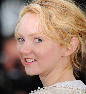 Lily Cole bullied for red hair