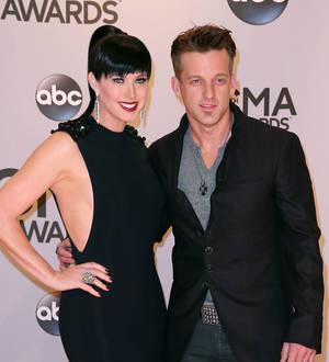 Thompson Square band members involved in Twin Shadow bus crash