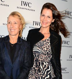 Martina Navratilova weds longtime girlfriend
