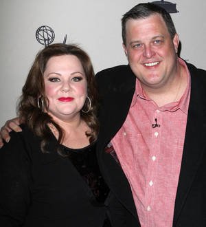 Mike & Molly criticized for insensitive Native American joke