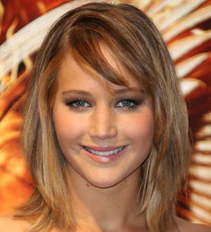 Jennifer Lawrence overwhelmed by The Dude at Comic-Con