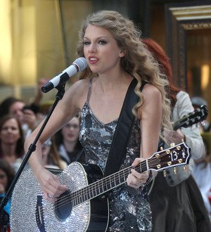 Taylor Swift Triumphs with Airport Gig