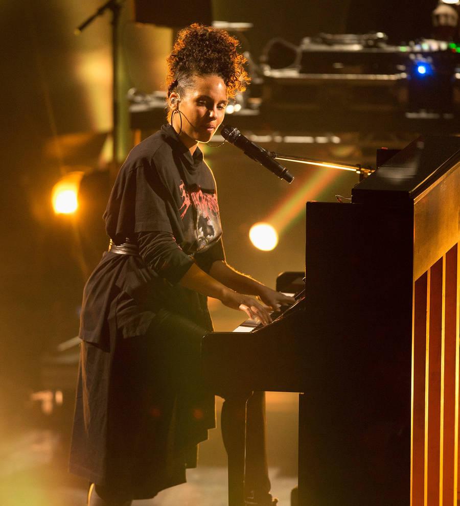 Alicia Keys: 'I should have written about Prince meeting'