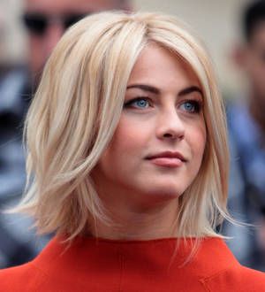 Julianne Hough put off by Hallstrom's SKYPE audition