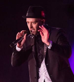 Justin Timberlake douses himself in icy water for charity
