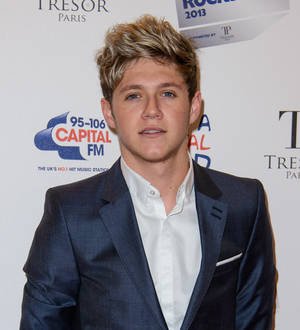 Niall Horan reunites with Barbara Palvin at London gig