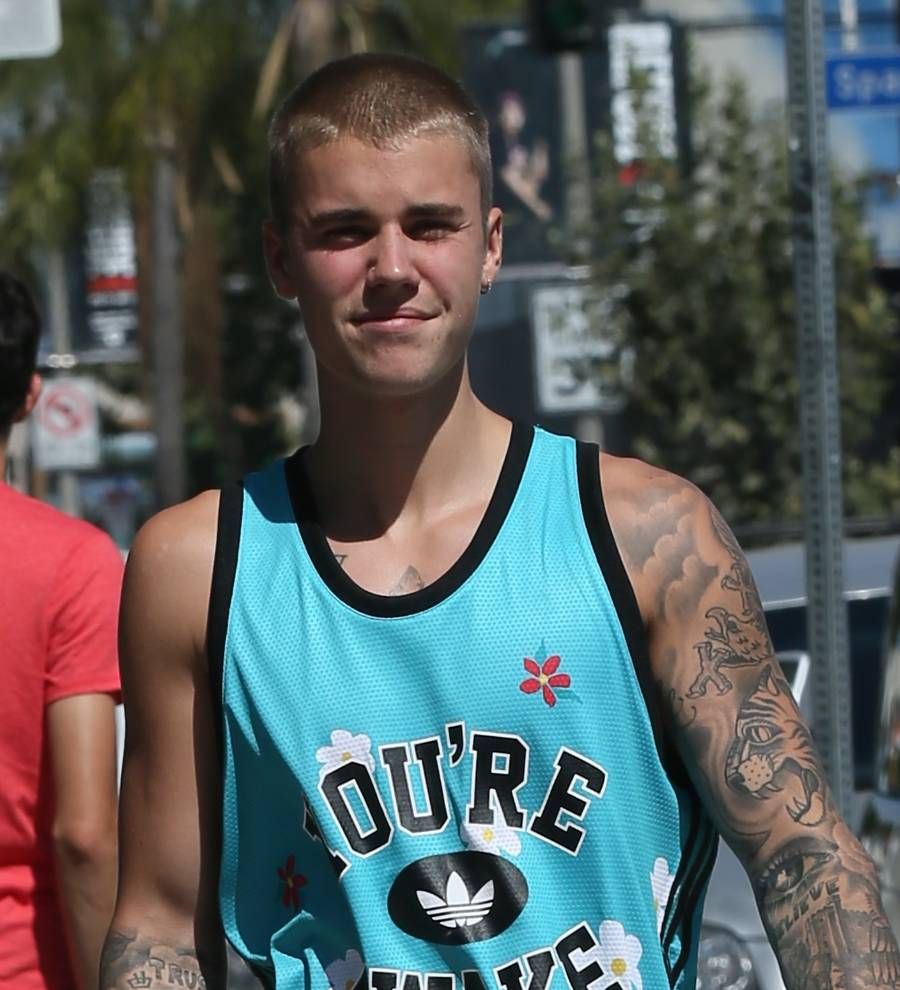 Justin Bieber sides with Kanye West in Taylor Swift feud
