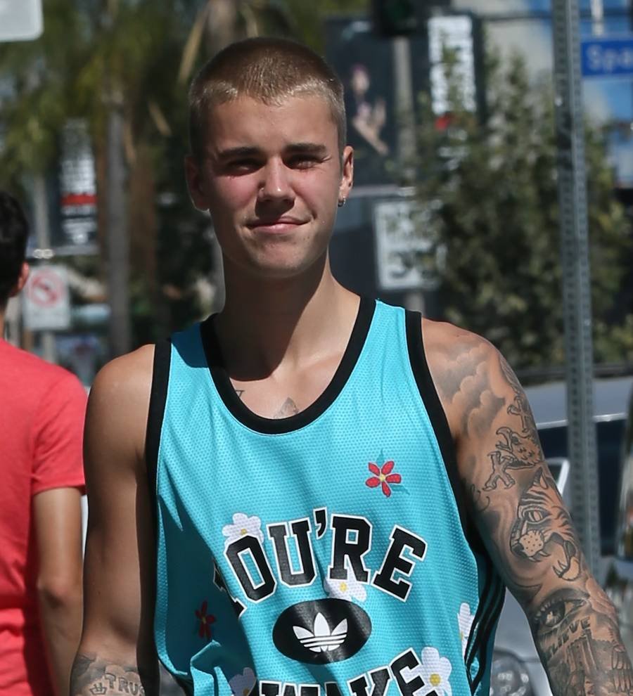 Justin Bieber sides with Kanye West in Taylor Swift feud