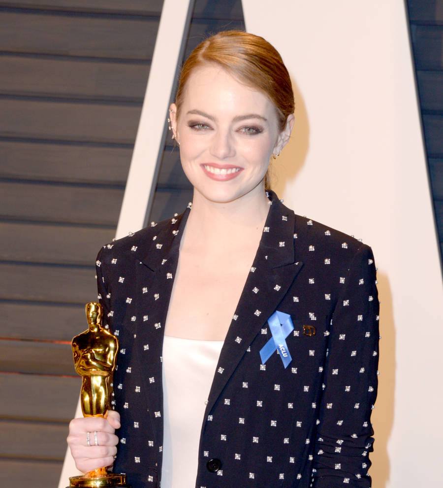 Emma Stone sends prom corsage to Arizona teen