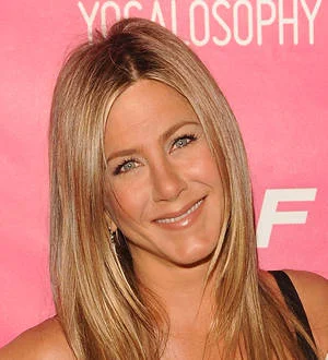 Jennifer Aniston stages Friends reunion skit for TV show
