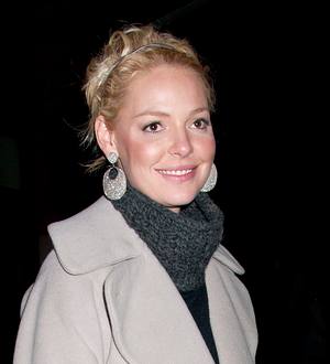 Debbie Reynolds' bleeding feet tales stopped Katherine Heigl's moaning