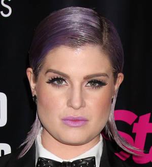 Kelly Osbourne sending gifts for U.K. flood victims