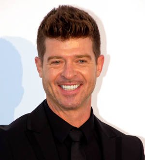 Robin Thicke and Nile Rodgers to play charity gig