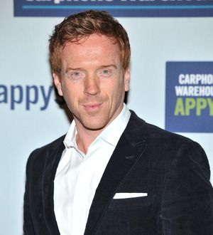 Damian Lewis stays in US accent during Homeland filming