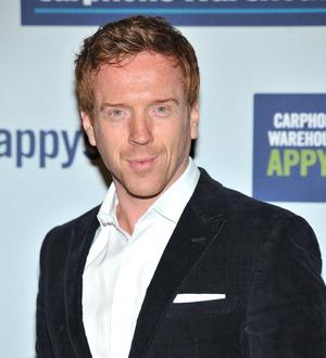 Damian Lewis stays in US accent during Homeland filming