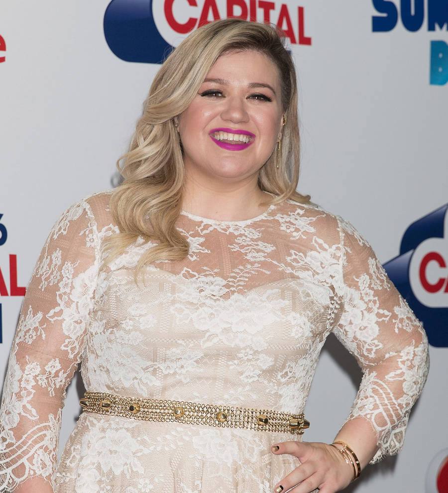 Kelly Clarkson dreams of starring in White Christmas remake