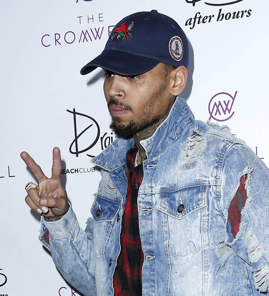 Chris Brown's aides play down Las Vegas party bust-up reports