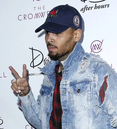 Chris Brown's aides play down Las Vegas party bust-up reports