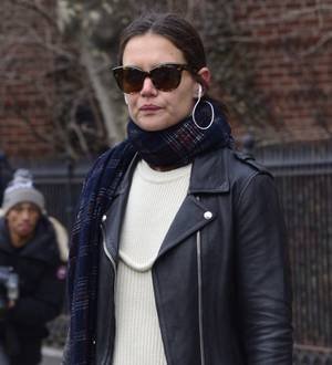 Katie Holmes' representative denies Jason Segel dating rumors