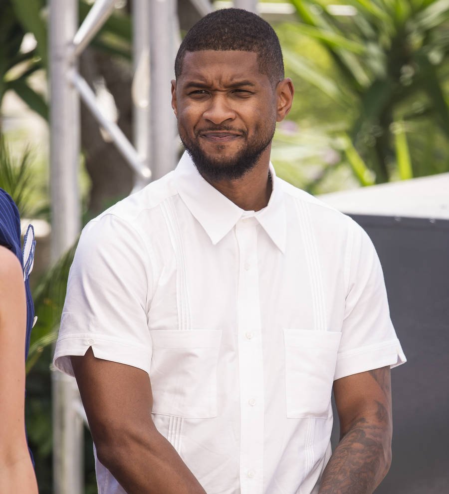 Usher selling anti-Trump merchandise for charity