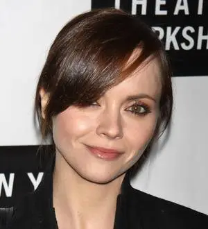 Christina Ricci gives birth to son - report