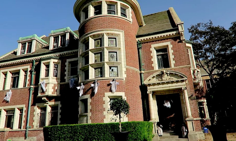 5 SoCal Haunts to Visit this Fall (that aren't theme parks)!