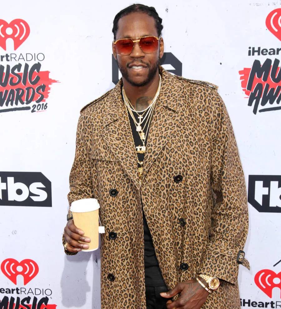 2 Chainz drops mixtape early to beat bootleggers