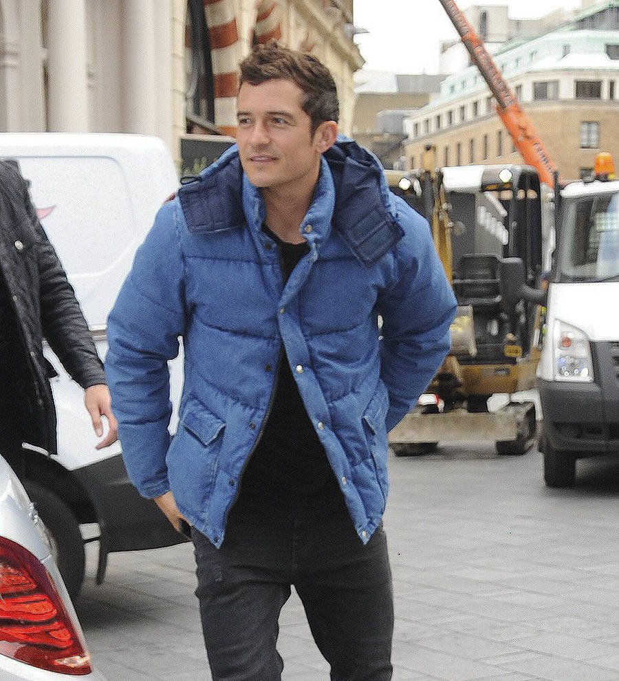 Orlando Bloom is 'over' his naked paddle boarding photos