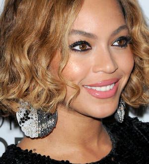 Beyonce and Jay Z bidding on Beverly Hills mansion - report