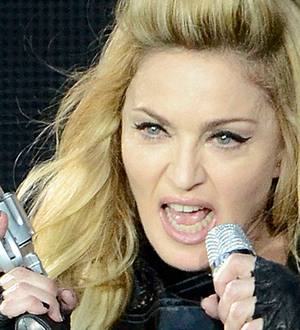Madonna defends MDNA tour violence