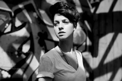 ARTIST TO WATCH: Sinclair