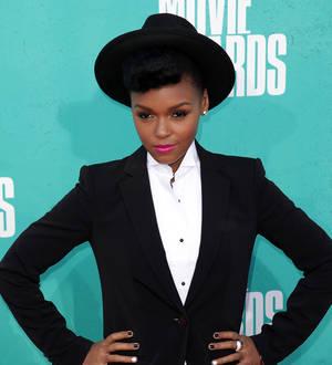 Janelle Monae refuses to flash flesh to be sexy