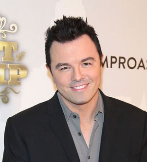 MacFarlane used Sinatra's microphone to record standards album