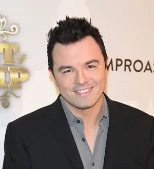 MacFarlane used Sinatra's microphone to record standards album