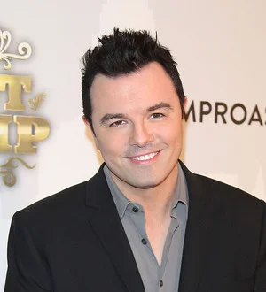 MacFarlane used Sinatra's microphone to record standards album