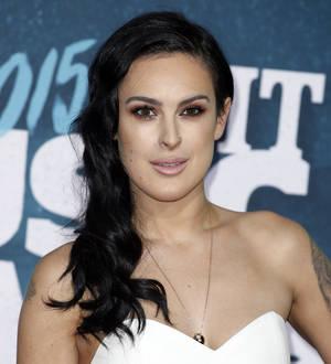 Rumer Willis delays Broadway bow