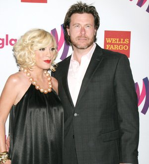 Dean McDermott tried to keep Tori Spelling's hospitalisation secret