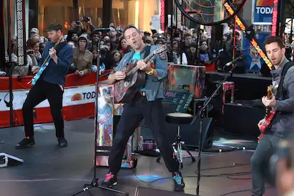SUNDAY MUSIC VIDS: Coldplay