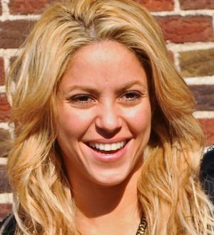 Shakira partners with boyfriend for charity mission