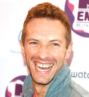 Chris Martin makes another gig error