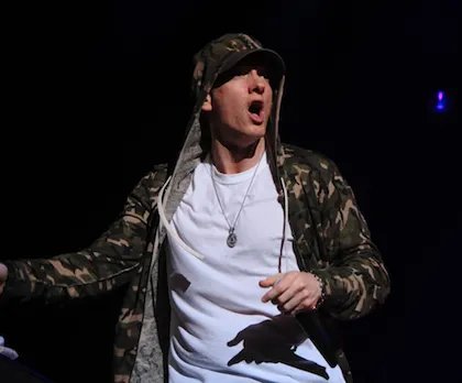 Lose Yourself in These 8 Amazing Eminem Mash-ups!