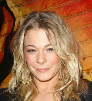LeAnn Rimes sporting new tattoo