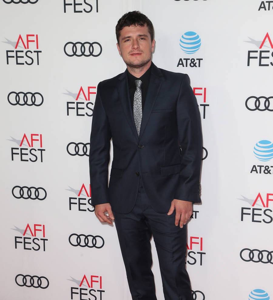Josh Hutcherson's ugly sweater Christmas tradition