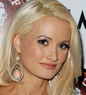 Holly Madison pregnant
