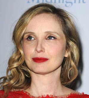 Julie Delpy rages at imaginary chatting filmgoer in new PSA