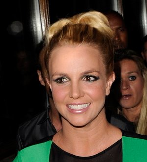 Britney Spears rocks out in London's West End