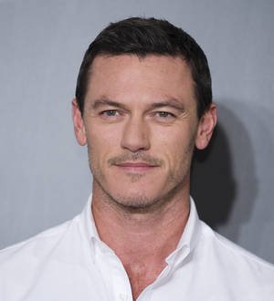 Luke Evans: 'It took me 20 minutes to pee in Dracula Untold armour'